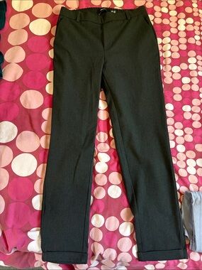 Woman’s Dark Grey Dress Pants - Classic Straight Fit Size S/32